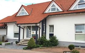 Ferienwohnung Weiß Wachtenburg
